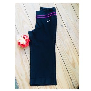 Nike DRY FIT workout capris